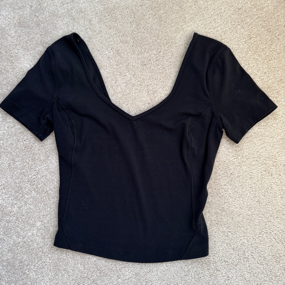 Lululemon women’s Align short sleeve top, size 4, Black